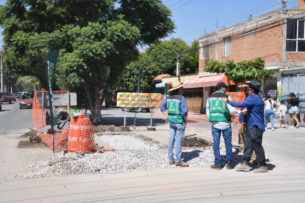 Colapso en drenaje Av. Mexico