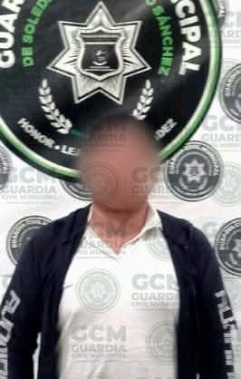 GCM DE SOLEDAD DETIENE A DOS HOMBRES POR DIVERSOS DELITOS